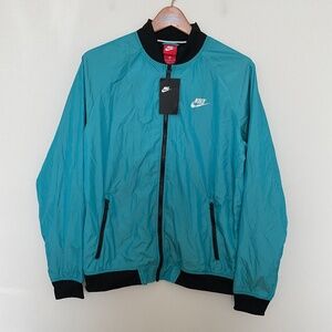 NIKE Sportswear Men’s QS Blue Lacquer 924517-416 Varsity Windbreaker Jacket Sz M